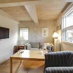 Canan - 1-6km From The Sea By Interhome Appartement