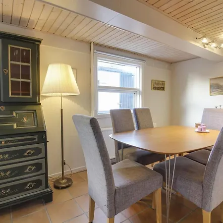 Canan - 1-6km From The Sea By Interhome *